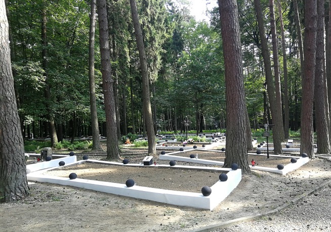 Cmentarz w Warzycach.